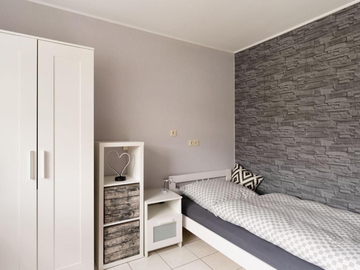 Restful Apartment In Neumagen Near River Moselle Екстериор снимка