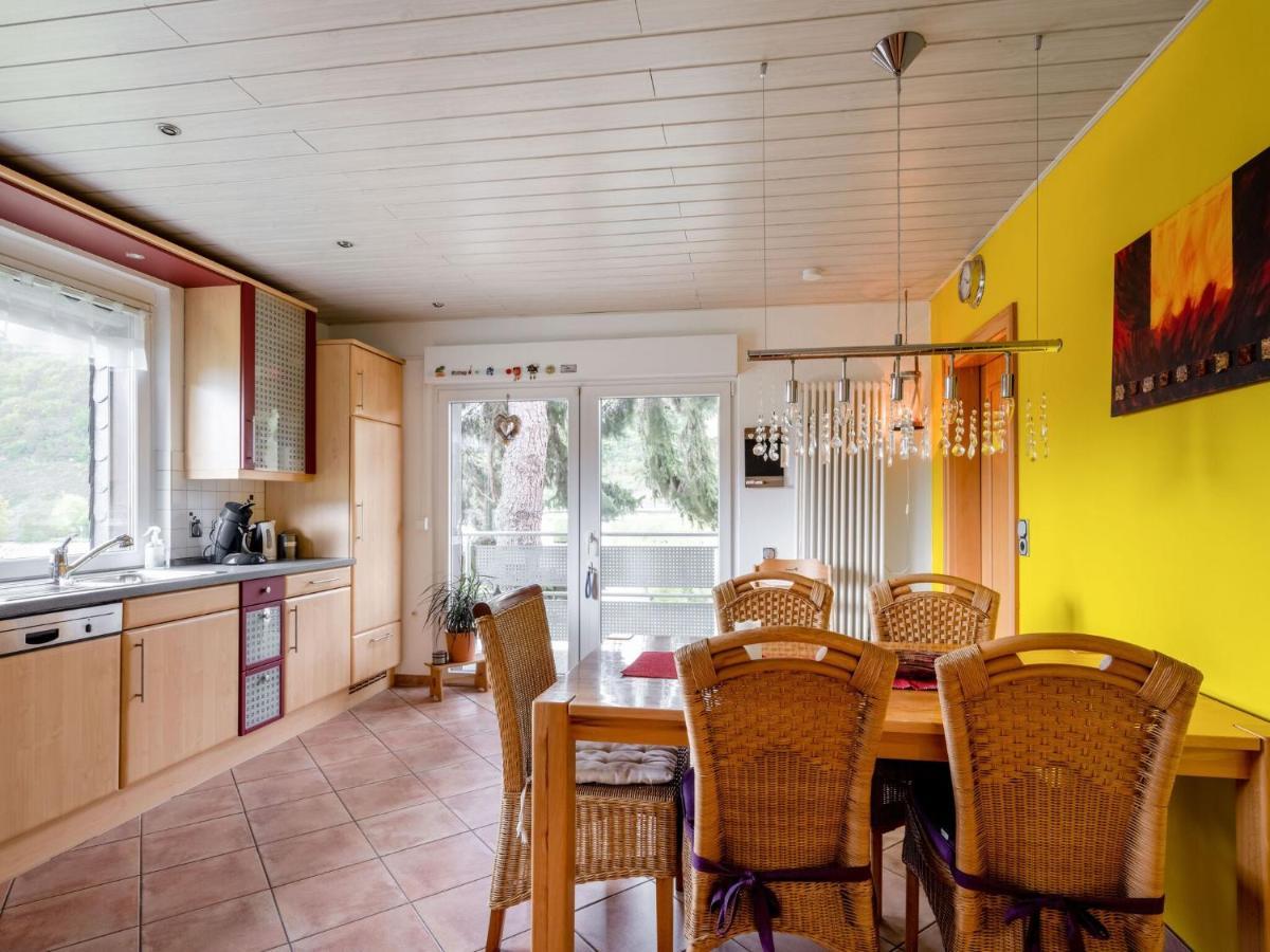 Restful Apartment In Neumagen Near River Moselle Екстериор снимка